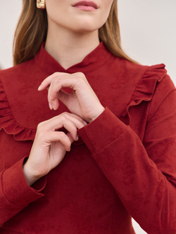 Платье с вшитой манишкой