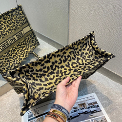 Christian Dior Book Tote 42 cm