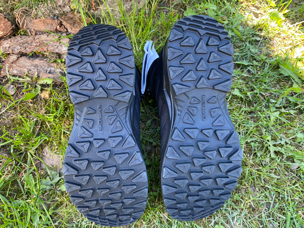 Ботинки Lowa Innox Pro GTX Mid TF Black