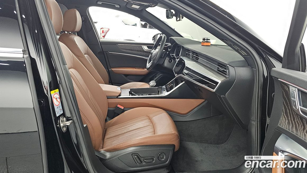 Audi A6 (C8) 40 TDI Premium (03.2020)