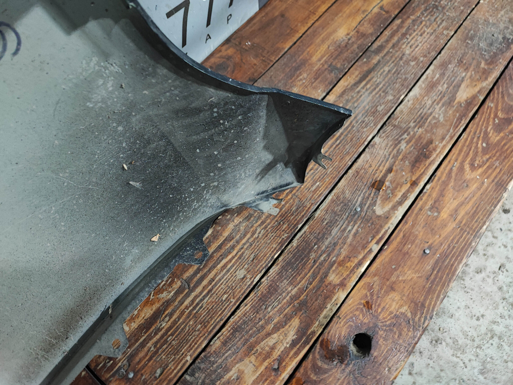 Крыло переднее правое Changan UNI-V 22-нв Б/У Оригинал C281F2701020200