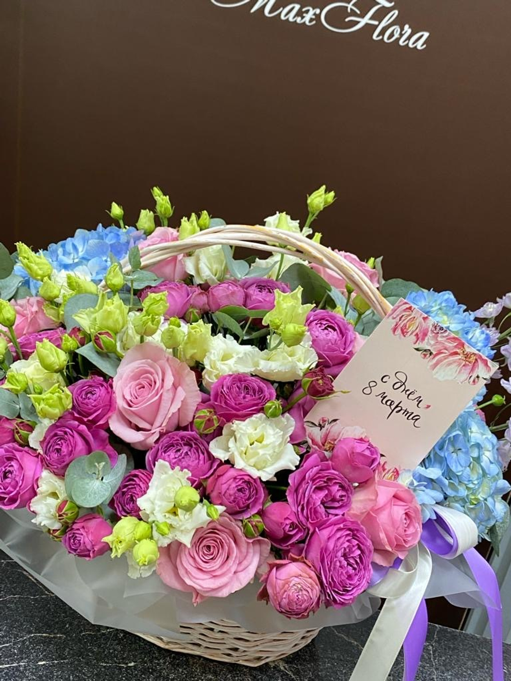 Букет в Корзине М-24
