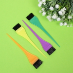 Кисточка для покраски волос в пакете «Your hair style», узкая, микс 4 цвета, 3,7*19,5см.