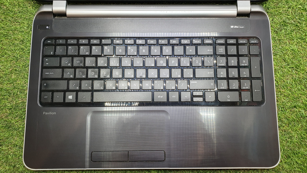 Ноутбук HP E1/4Gb