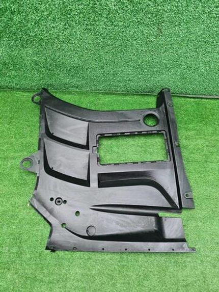 Накладка моторного отсека Geely Tugella (19-24)