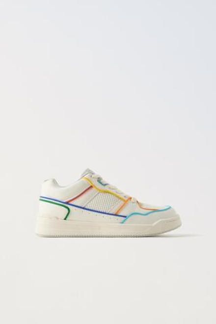 ZARA МИНИМАЛИСТИЧНЫЕ КРОССОВКИ СО ШНУРОВКОЙ И ЦВЕТНЫМИ КРОМКАМИ, БЕЛЫЙ