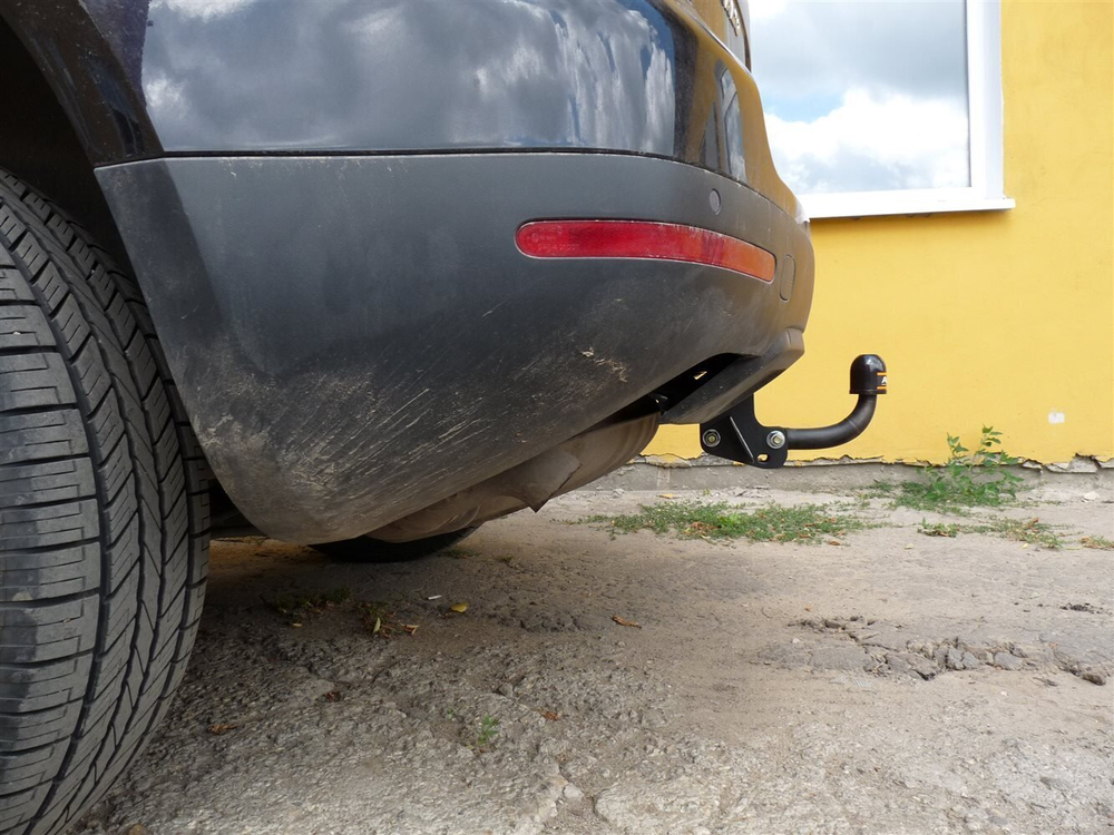 Фаркоп для Volkswagen Touareg I SUV 2002-2010гг. (без электрики) (паспорт и сертификат) AvtoS.VW20