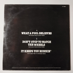 Винтажная виниловая пластинка LP The Doobie Brothers What A Fool Believes (UK 1979) 45 RPM Maxi Single