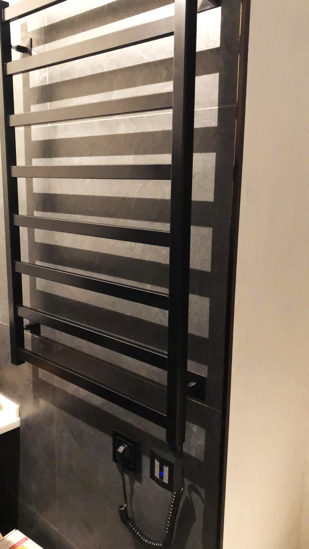 Quadro-1 EQ1 120x50 см Полотенцесушитель электрический