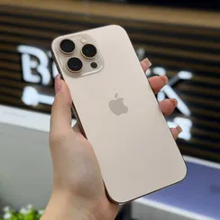 Б/У Телефон Apple iPhone 16 Pro Max 512Gb Desert Titanium 100% (CN7F42HX4T)