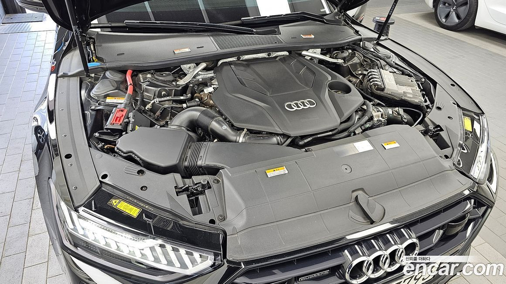 Audi A7 (4K) 55 TFSI Quattro Premium (12.2021)