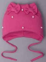Шапка для девочки осенняя на завязках с бусинами