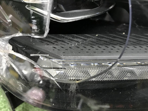 Битая Фара правая Geely Monjaro (2021-н.в.) LED