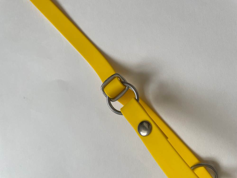 Ринговка груминга из биотана , ширина 15 мм, длина 50 см., зебра