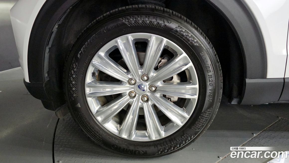 Ford Explorer 6 Generation 2.3 Limited 4WD (12.2019)