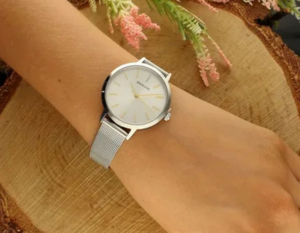 Женские наручные часы Bering 13434-001