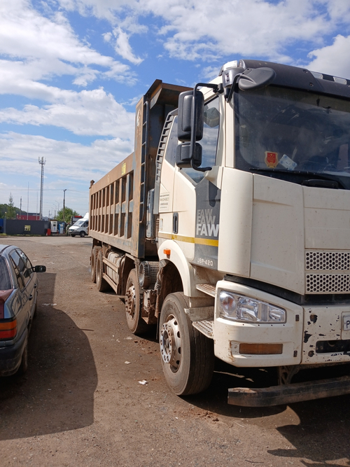 FAW J6 8x4 Самосвал СА3310Р66K24T4E5 (Дизельный, 11,1 л, 420 л.с., МТ)