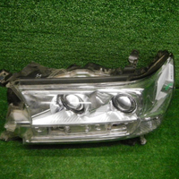 Фара левая Toyota Land Cruiser 200 (2015-2021) LED