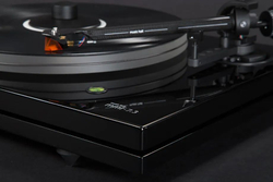 Проигрыватель винила Music Hall MMF-7.3 Black Ortofon 2M Bronze