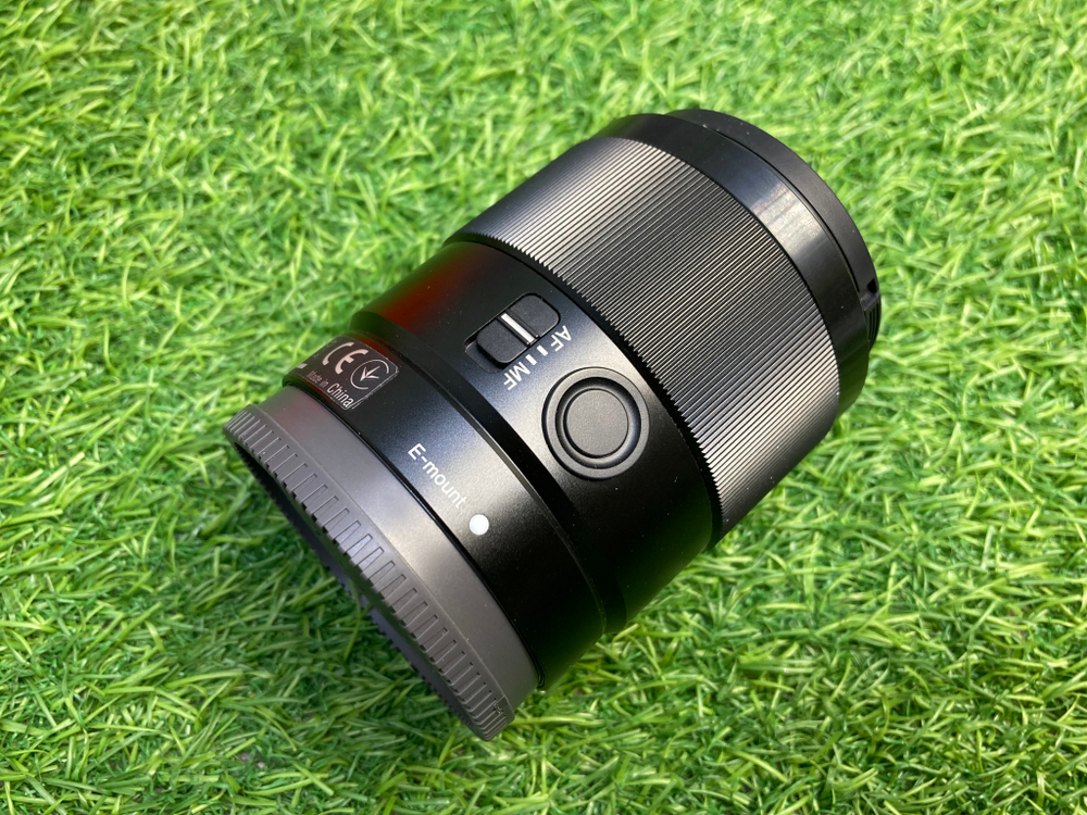 Sony 35mm 1.8 (SEL35F18F) Покупка/Продажа