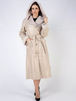 Дубленка зимняя натуральная с капюшоном