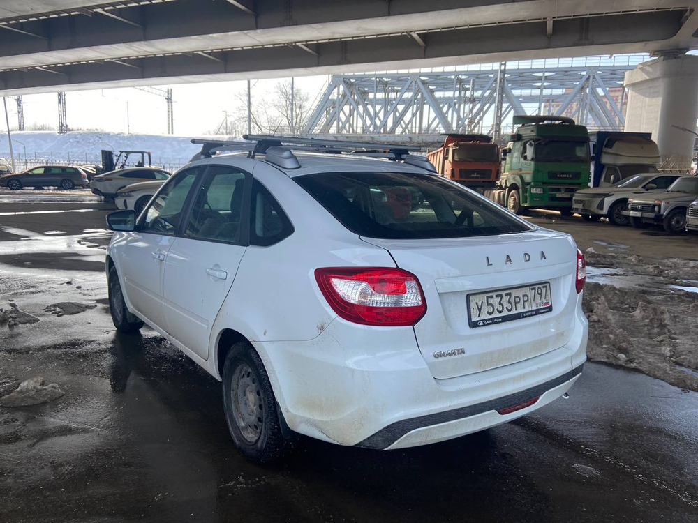 LADA GRANTA Лифтбек Comfort 24 1.6 90 hp 5MT
