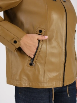 Кожаная куртка демисезонная с капюшоном