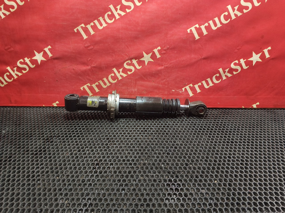 Амортизатор кабины задний 2017г