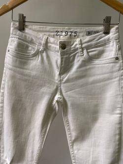 Джинсы Zara