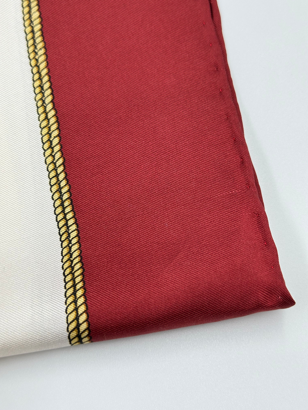 Платок Langchamp (только онлайн)