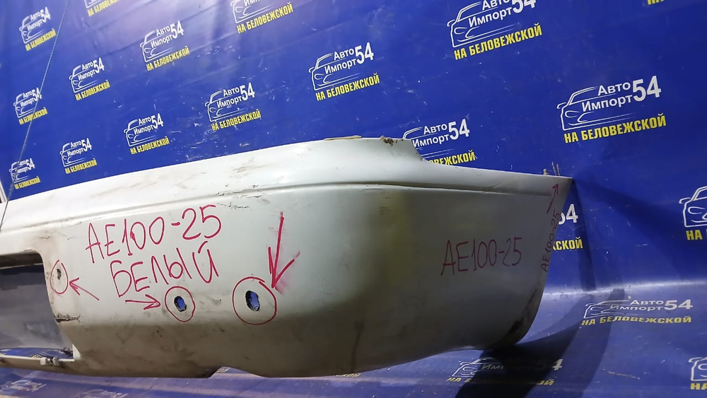 Бампер задний TOYOTA SPRINTER 1991