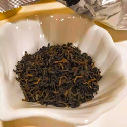 2017 Мэнхай "Золотой Гунтин" шу пуэр 50 г