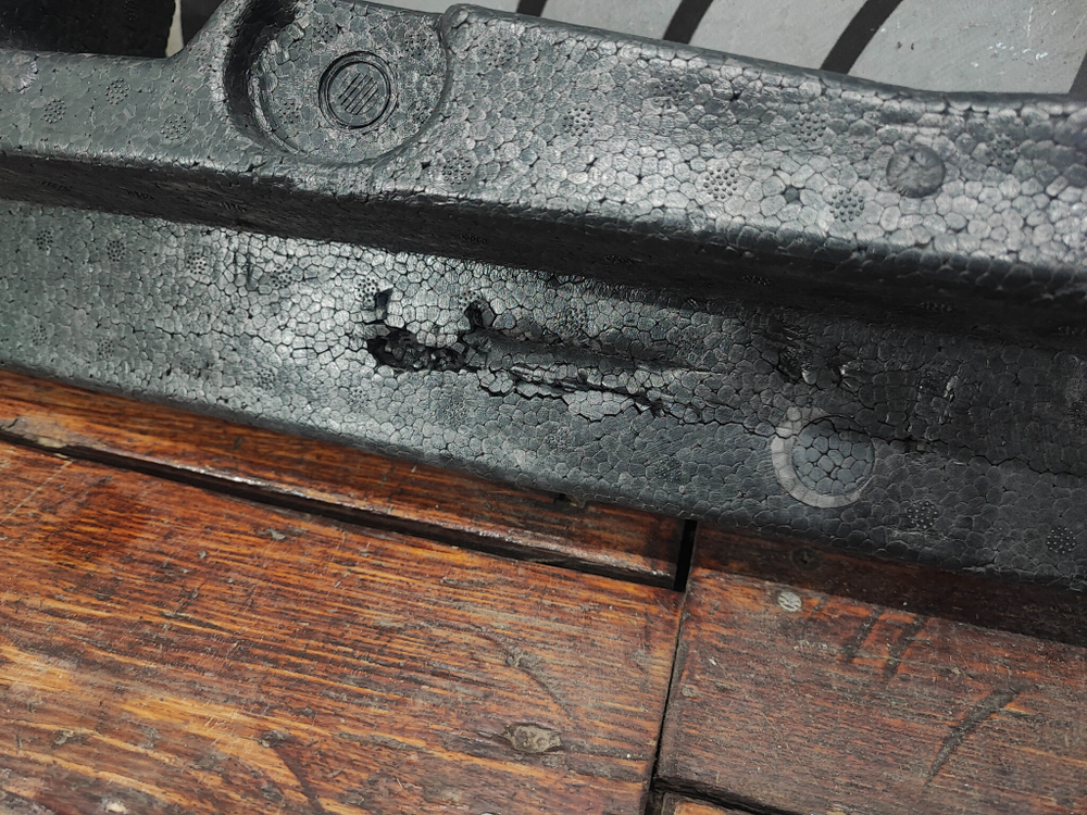 Абсорбер переднего бампера Geely Coolray 19-24 Б/У Оригинал 6010082000