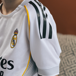 Реал Мадрид / Домашняя / Игровая / Детские формы