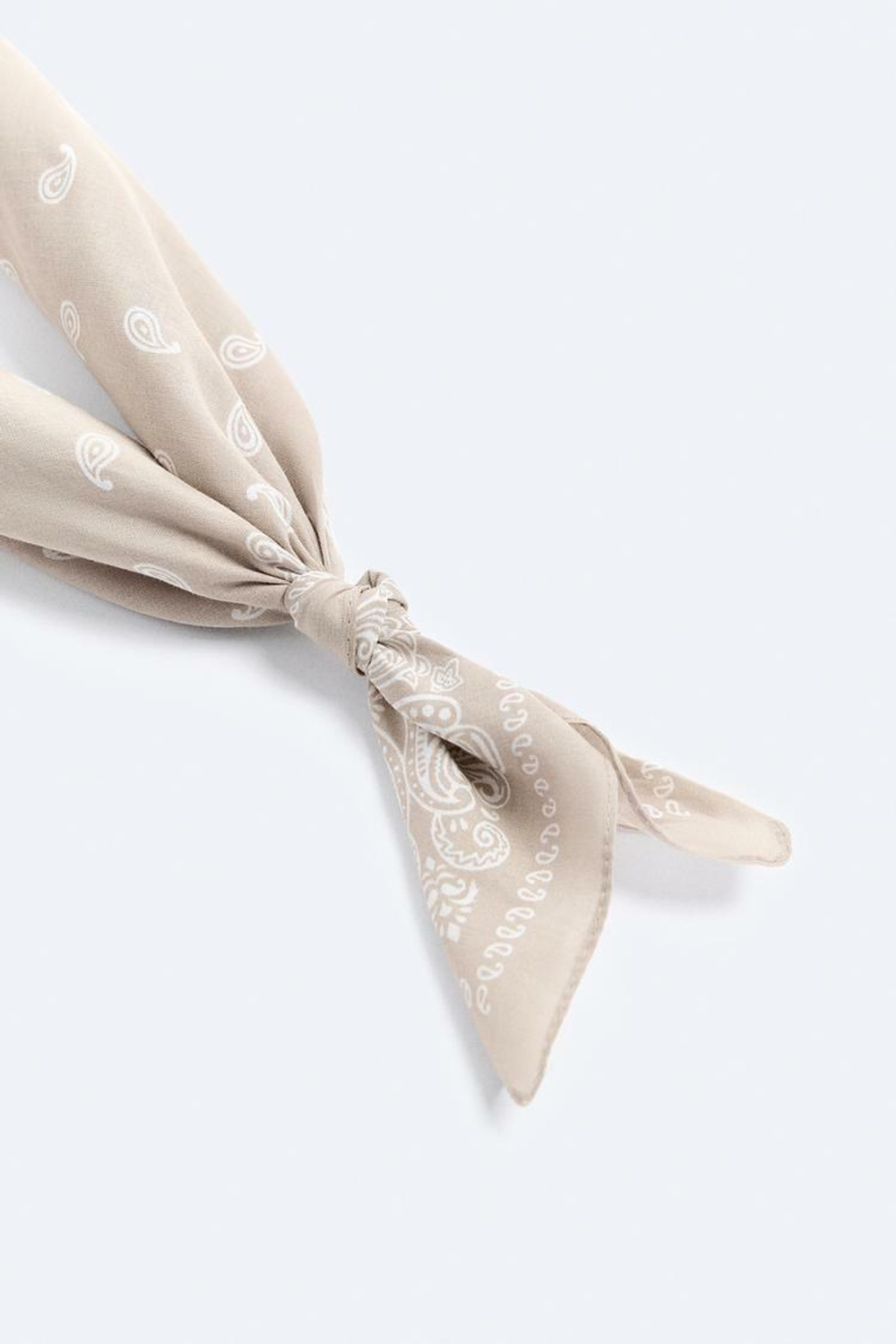 ZARA БАНДАНА С ПРИНТОМ ПЕЙСЛИ, БЕЖЕВЫЙ