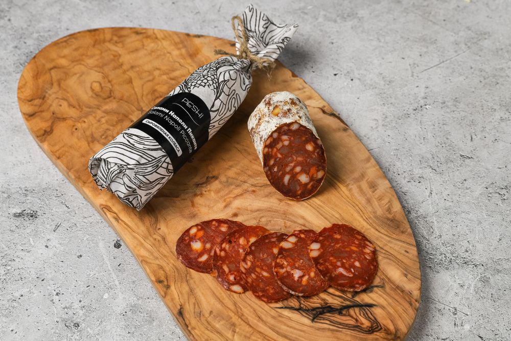 Колбаса сыровяленая салями Наполи Пиканте Salame Napoli piccante