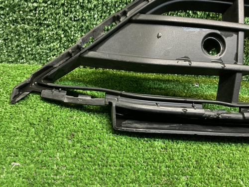 Решетка переднего бампера Volvo XC90 2 (2019-2024)