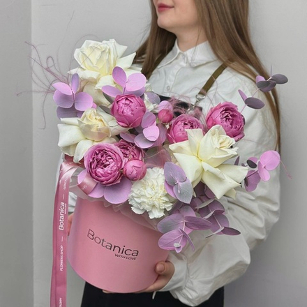 Лавандовая композиция с розами мисти баблс 2607202511