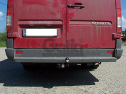 Оцинкованный фаркоп на Mercedes Sprinter Classic 2013- со ступенькой, Mercedes Sprinter 1995-2006, Volkswagen LT 1995-2006 со ступенькой (без электрики), Galia M035C