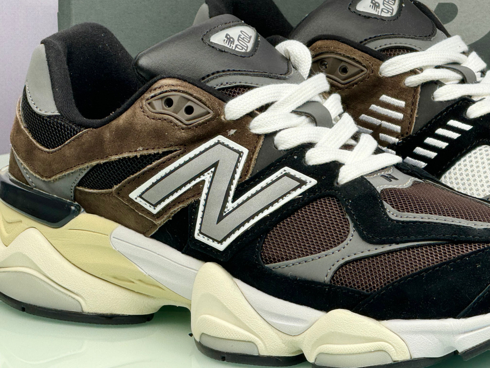 New Balance 9060 Black-Brown