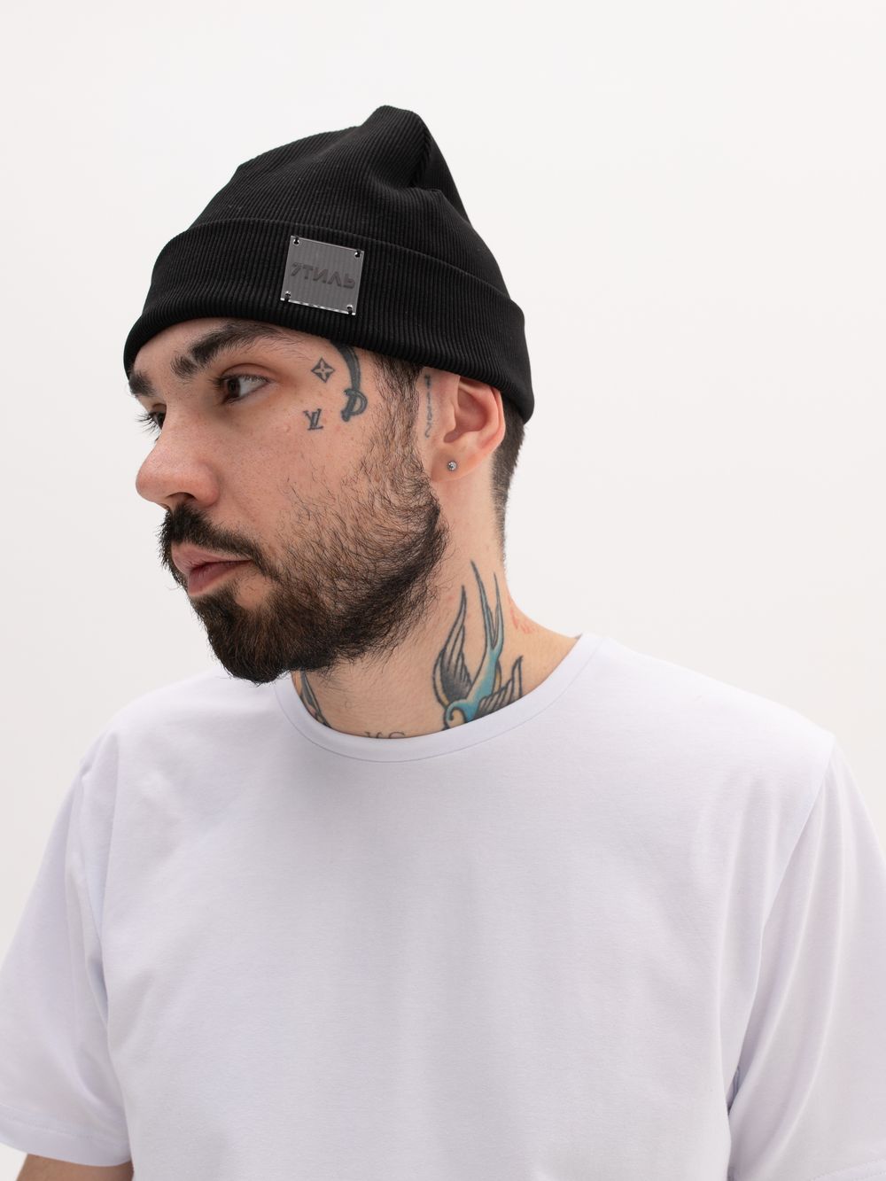 ШАПКА (унисекс) ШАПКА (унисекс)