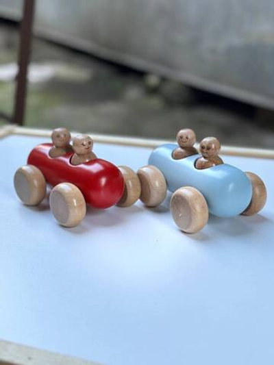 Деревянная машинка
