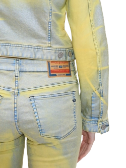 Джинсы W DIESEL