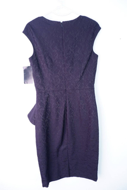 Платье Zaraс баской, для особого повода, маркировка S, 44 размер, новое