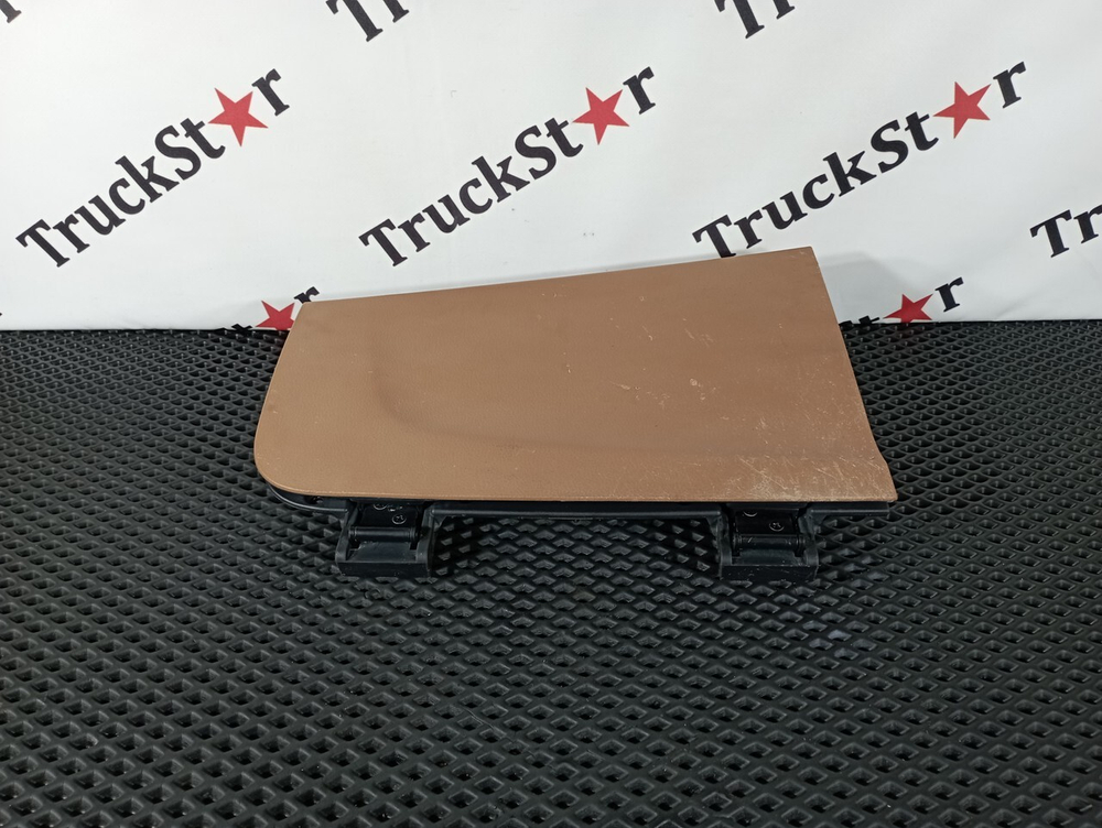 Столик салона кабины  2023г.