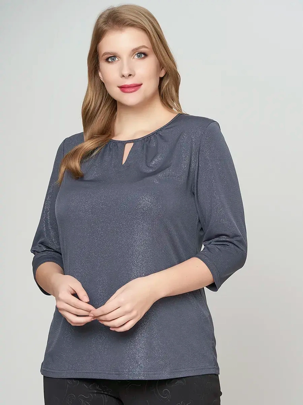 Блузка нарядная с блеском