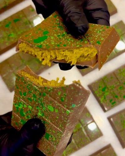 Поликарбонатная форма для шоколада №756