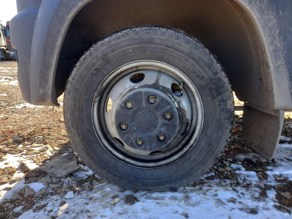 UAZ Profi 236031-02 (Изотермический, Бензин/Газ, 2,7 л, 150 л.с. МТ)