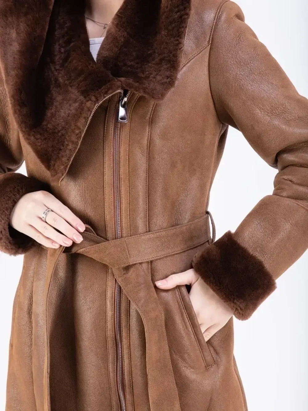 Дубленка женская натуральная длинная с капюшоном Турция