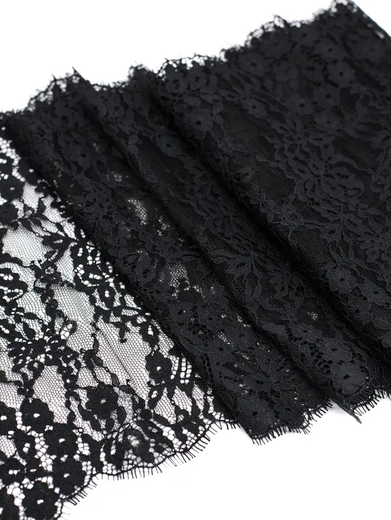 01-40 Кружево шантильи 23 см, черный 170